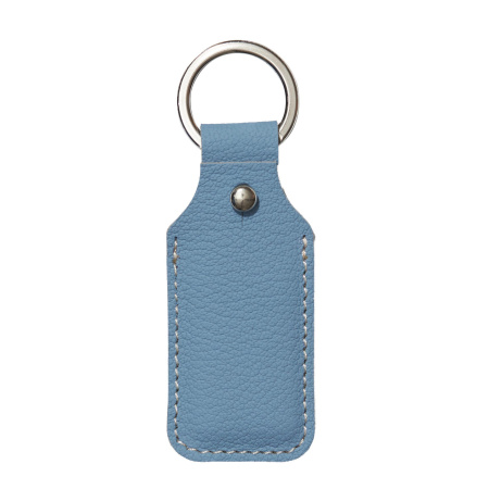 Брелок (чехол) кожаный ISBC, кольцо 28 мм, цвет серо-голубой, белая нить Брелок (чехол) кожаный ISBC, кольцо 28 мм, цвет серо-голубой, белая нить